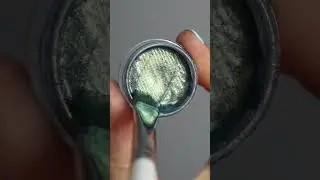 Glisten Cosmetics Breezer Wet Liner Swatch 💎