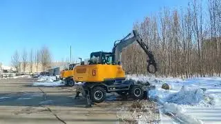 Machines should be tested for hours before shipment.#excavator #digger #machinery #backhoe #loader