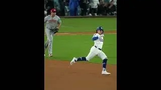 Kik&eacute; Hern&aacute;ndez ties things up at Dodger Stadium #Postseason