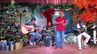 Đồng xanh (Green fields)  - S&aacute;ng t&aacute;c: Damon Albarn - Lời Việt: L&ecirc; Hựu H&agrave;  - Tr&igrave;nh b&agrave;y : Đồng Xanh