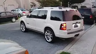 Ford explorer on 22s