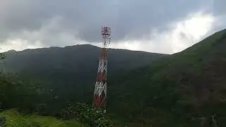 Illikkalkkallu  view point💚💚💞rainy clouds,, cool wind, misty weather,top hill valleys.....💞💫✨