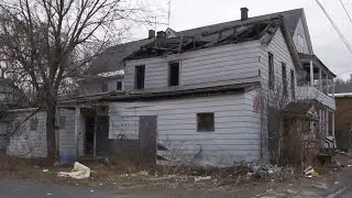 AMSTERDAM UPSTATE NEW YORK HOODS