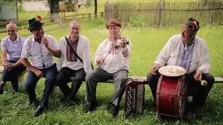 Сколомийка куплети - троїсті ЛИСИЦЬКІ ГУДАКИ, ЗАКАРПАТЕЦ, с.Лисичево. (коломийки Transcarpathia)