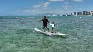 Tandem Surfing Waikiki Hawaii featuring IZZY 🤙🏿🌊🏄🏼