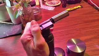 Big Shot GT 8000 Torch and Large Grinder from Pipes N Stuff