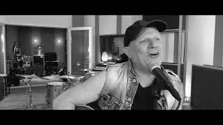 Sweet Caroline  Dave Ashby tribute single release 15 July 2022