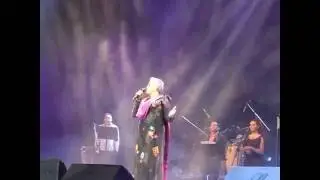 EN EL ULTIMO TRAGO- EUGENIA LEÓN