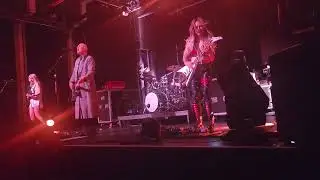 Billy Corgan and the Machines of God 