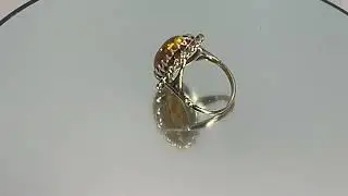 9ct Gold Baltic Amber Cabochon Cocktail Ring UK Size N1/2 Pre Owned