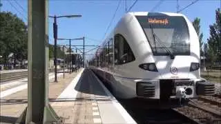 Arriva GTW 257 + 370 halteren op Station Zevenaar