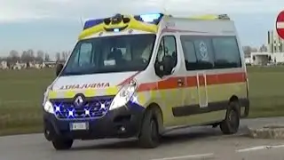Ambulanza Castel Monte Onlus - Italian ambulance responding code 2