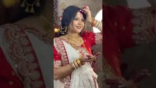 সিথির সিঁদুর 🥰 Traditional Bengali Look with red white saree & gold jewellery 🤩❤️ #shortsfeed