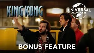 King Kong (Naomi Watts, Jack Black) | Dressing Up Times Square | Bonus Feature