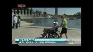 Vets storm closed memorial - Microblog Buzz - October 07,2013 - BONTV China