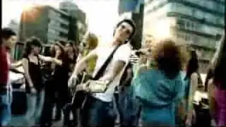 Iskander - A Labio Dulce (Video Oficial)
