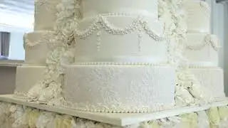 Asian wedding cakes THE ORANGERY 17tier water tea light table cake