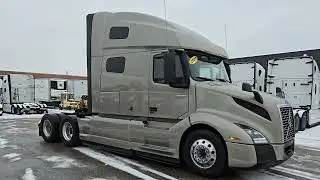 2021 VOLVO VNL64T760 For Sale