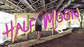 YOGA VIDEO 😎 HALF MOON POSE 🙌🏻 MIKE GREY YOGA in AUSTIN, TEXAS