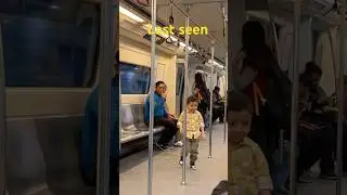 Delhi metro me betha bacha ek dam Bhag khda hua last seen #delhimetro