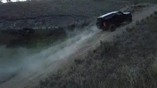 Land Rover LR3 - 37 inch tires - king of the hillclimb