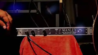 Manley Dual Mono Tube Direct Interface DI Sound Demo - Bass