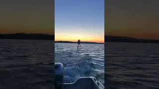 Sunset Wakefoiling Sempachersee Pumpfoil Training