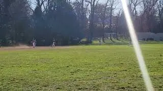 Steal from 1st base to  2nd base. #baseball #highschoolbaseballgame #VT3