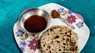 Breakfast e khelam Methi paratha with achar r nolengur .