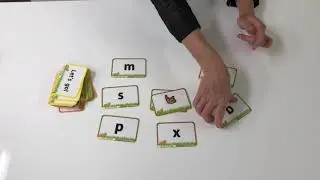 How to Play: ABC Phonics Game Flip 'n Read B