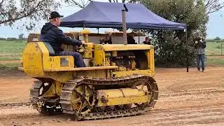 Caterpillar D2 1950 driven by Mark Eardley from Meadows, Mundoora Vintage Tractor Pull, Australia
