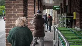 Social Distancing Shopping Queues