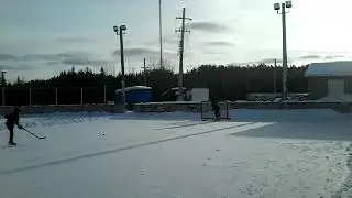 Poplar hill first nation kids skating