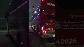 chegada com o &ocirc;nibus de natal iluminado. #natal #luzesnatal #onibusnatalino #scania #shorts