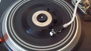 Act One  -  Tom the Peeper   No 40    3rd week May 1974 UK