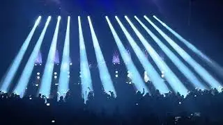 Meshuggah - &ldquo;Future Breed Machine&rdquo; live at The Kia Forum 