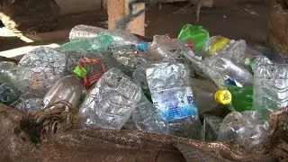 Morocco trash pickers help fight global warming