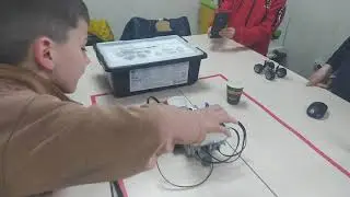GrabBot Lego Mindstorms