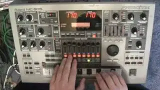 Element 4 Roland MC-505 