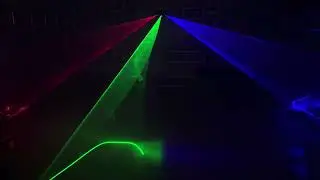 Venetian VT3-600RGB Laser RGB Multicolor 600 mw 3 bocas Parte 1