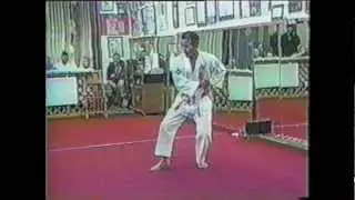 Tsuyoshi Uechi Isshin-Ryu Kata Pt. 1