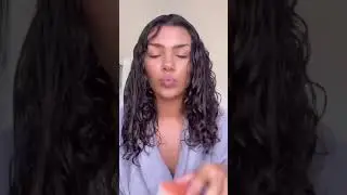 Как я использую щетку Denman Brush #shorts #curlyhairroutine