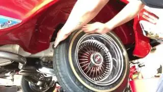 Lowrider whitewall cleaning