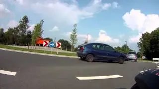 Kurventraining mit neuem Hinterreifen // Riding the curves with new backtire