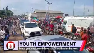 Benue youth welcomed Governor Alia with the wheelbarrow he empowered them with.