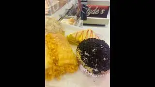 CLYDE&rsquo;S BREAD #shorts #shortvideo #trending #viral #shortsfeed #viralvideo #short #trendingshorts