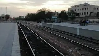 Dual Action at DrigRoad || 15up Karachi Exp  X 150dn ShahLatif Exp ||