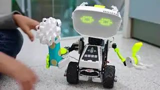M A X  Robot