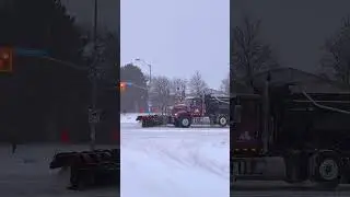 #snowstorm #canadianheros #snowplowing #fypシ #gta #toronto #winterseason #torontolife