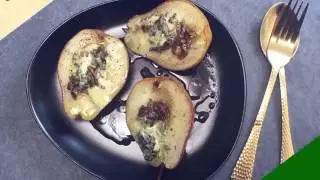 Poires r&ocirc;ties aux noix et au Saint Agur
